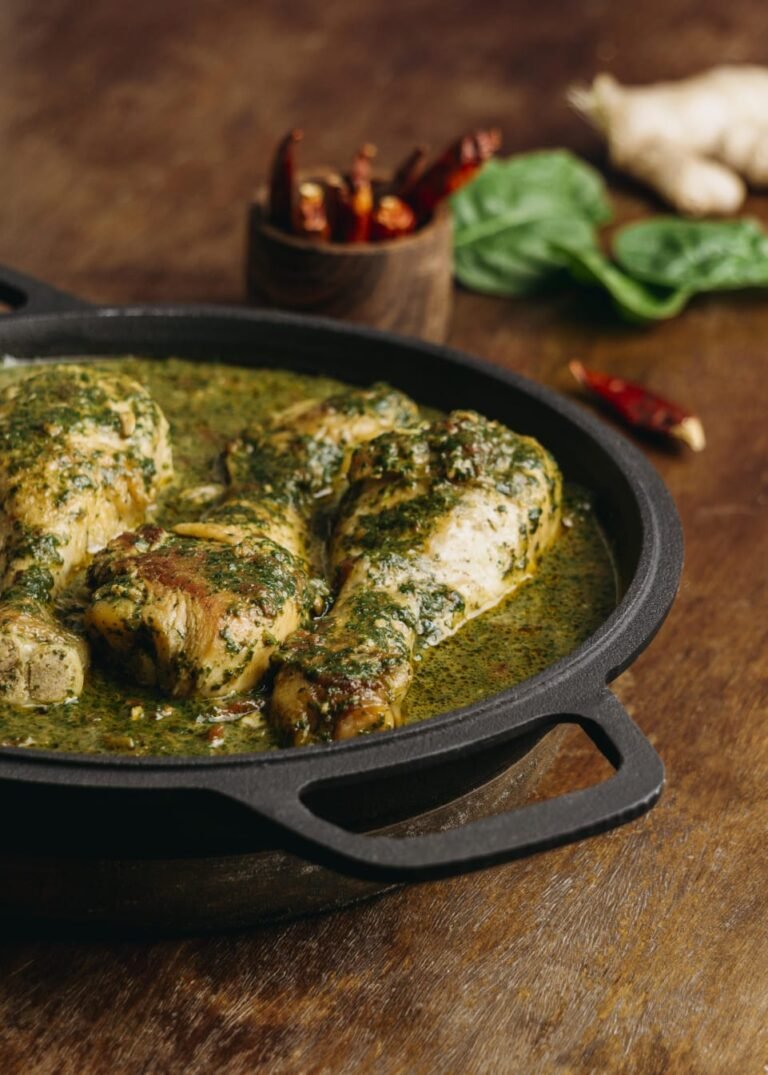 Chicken with Spinach Curry